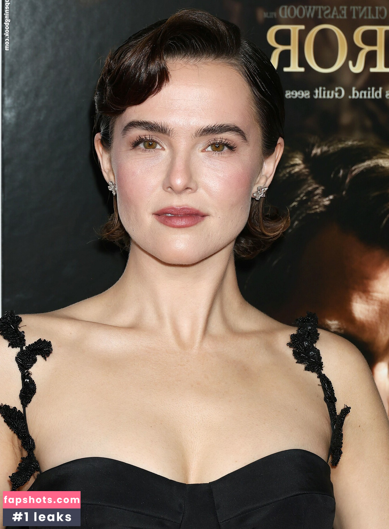 Zoey Deutch gallery photo #149