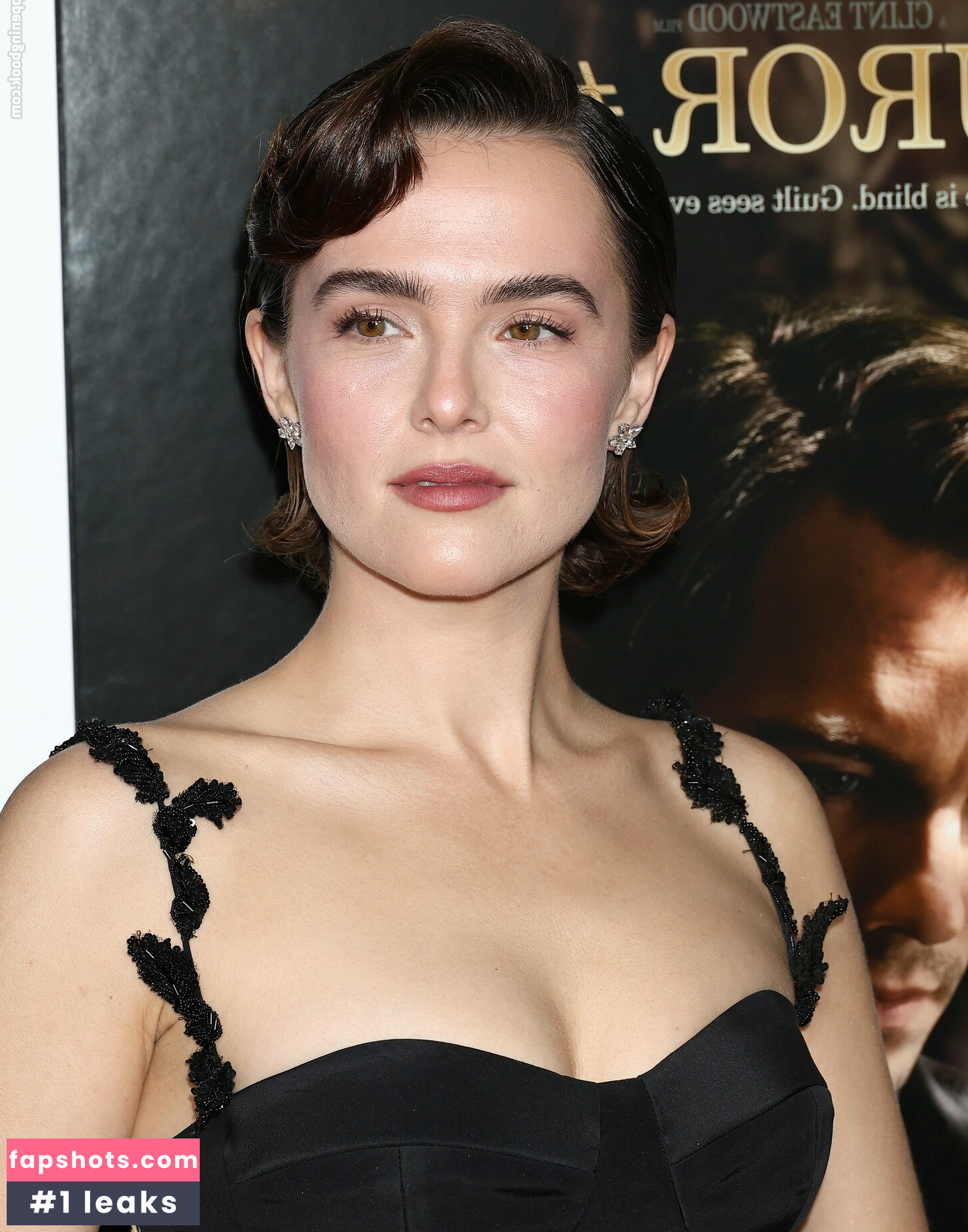 Zoey Deutch gallery photo #150