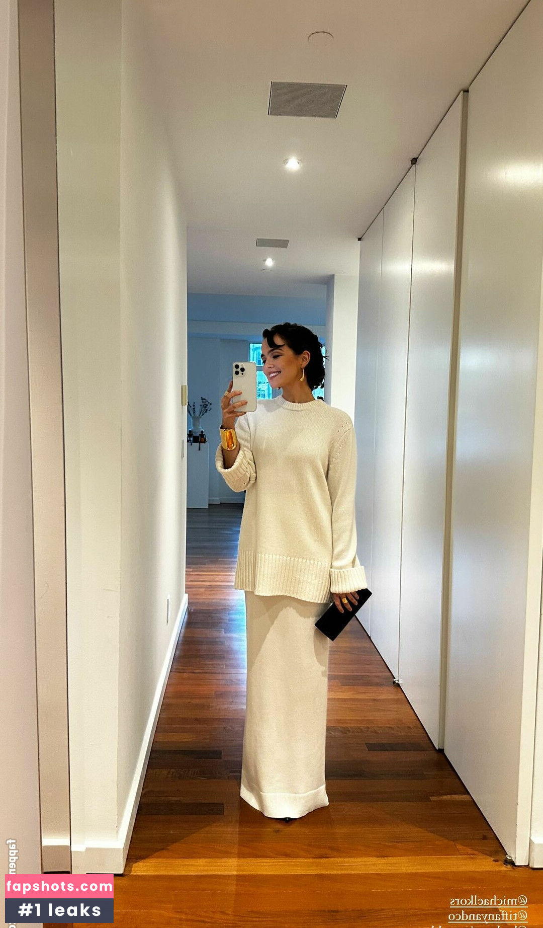 Zoey Deutch gallery photo #157