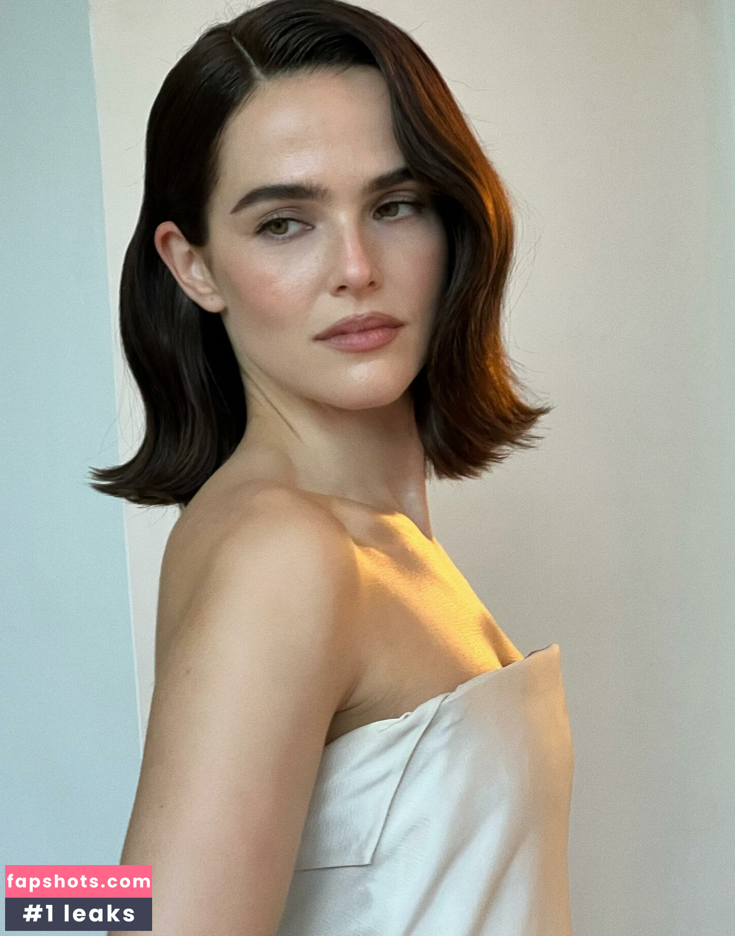 Zoey Deutch Nahé úniky fotek pouze od fanoušků #18 - Fapshots