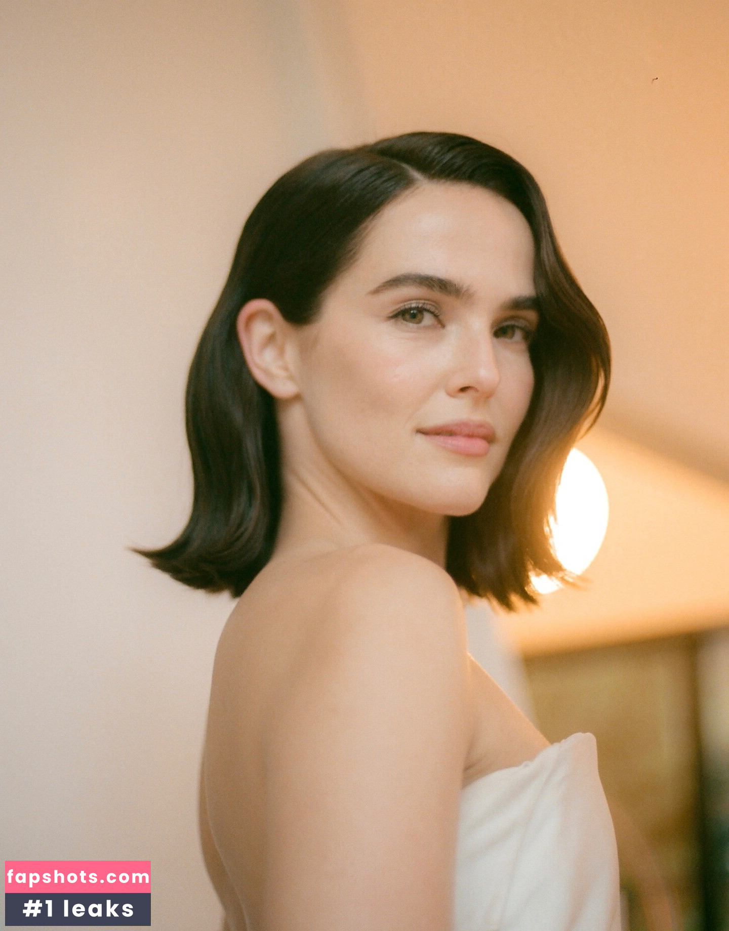 Zoey Deutch Nahé úniky fotek pouze od fanoušků #24 - Fapshots