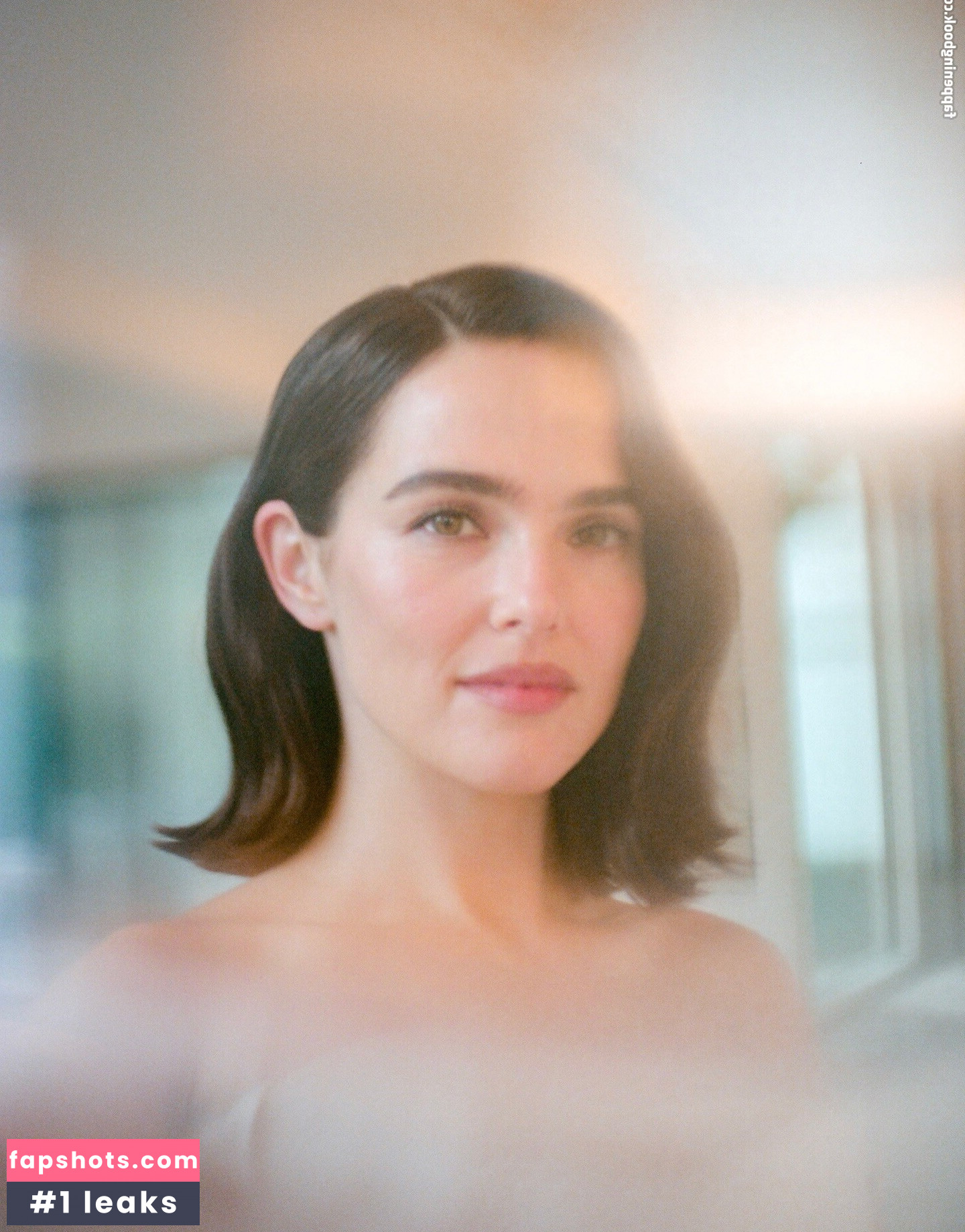 Zoey Deutch Nahé úniky fotek pouze od fanoušků #27 - Fapshots