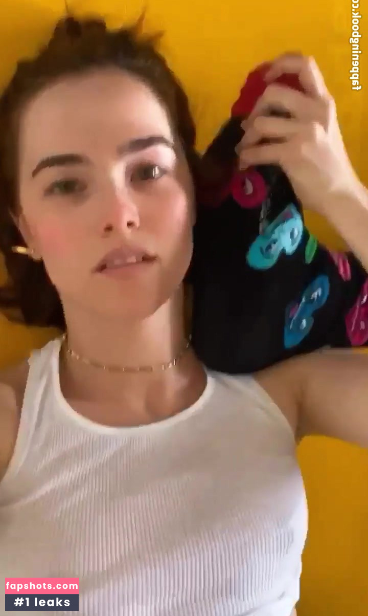 Zoey Deutch Nahé úniky fotek pouze od fanoušků #272 - Fapshots