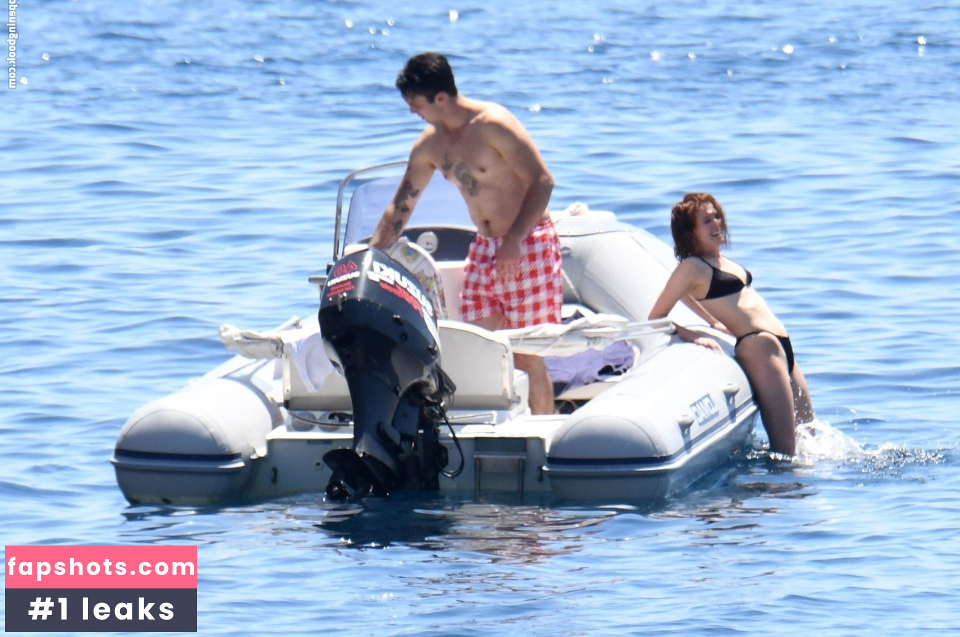 Zoey Deutch Nahé úniky fotek pouze od fanoušků #275 - Fapshots