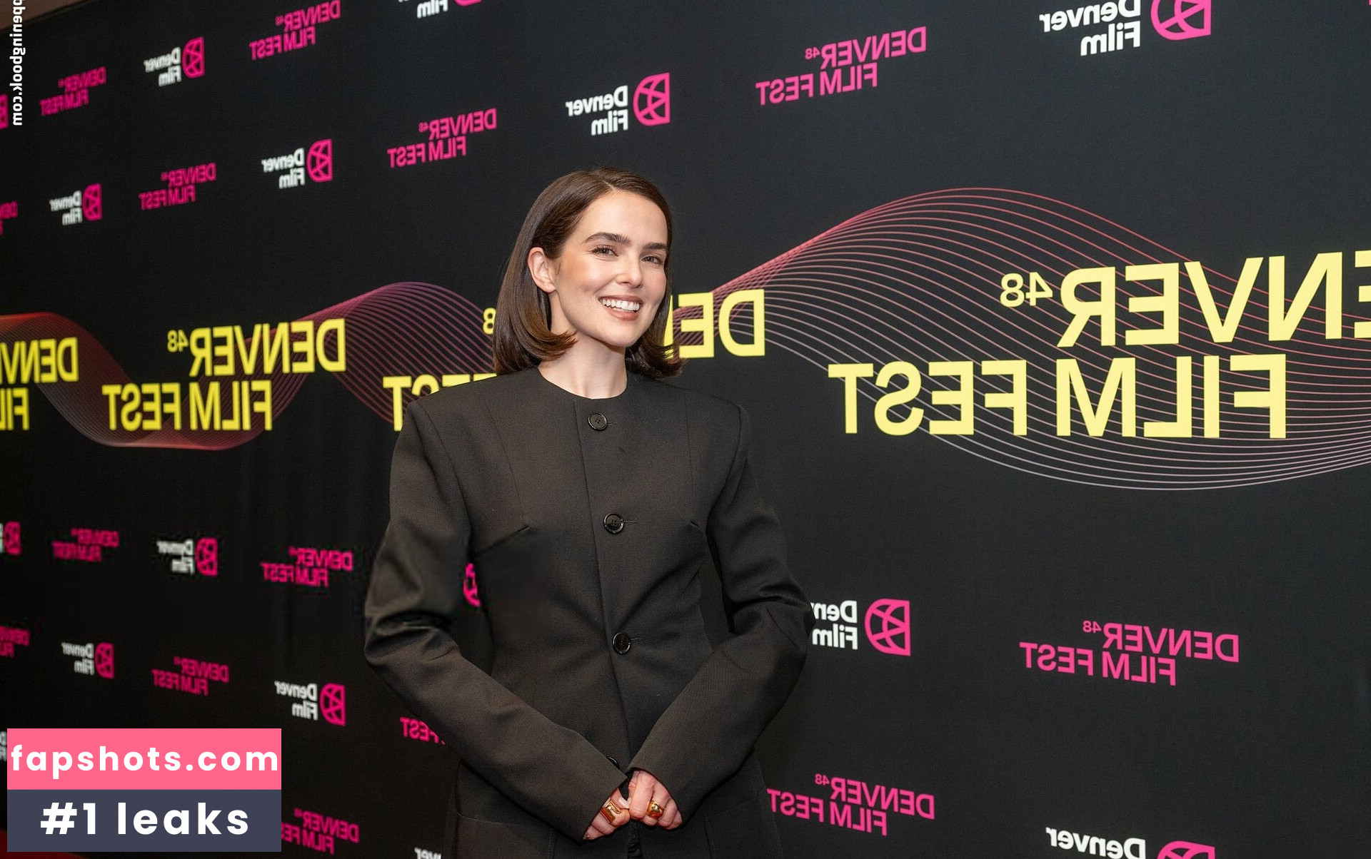 Zoey Deutch Nahé úniky fotek pouze od fanoušků #30 - Fapshots