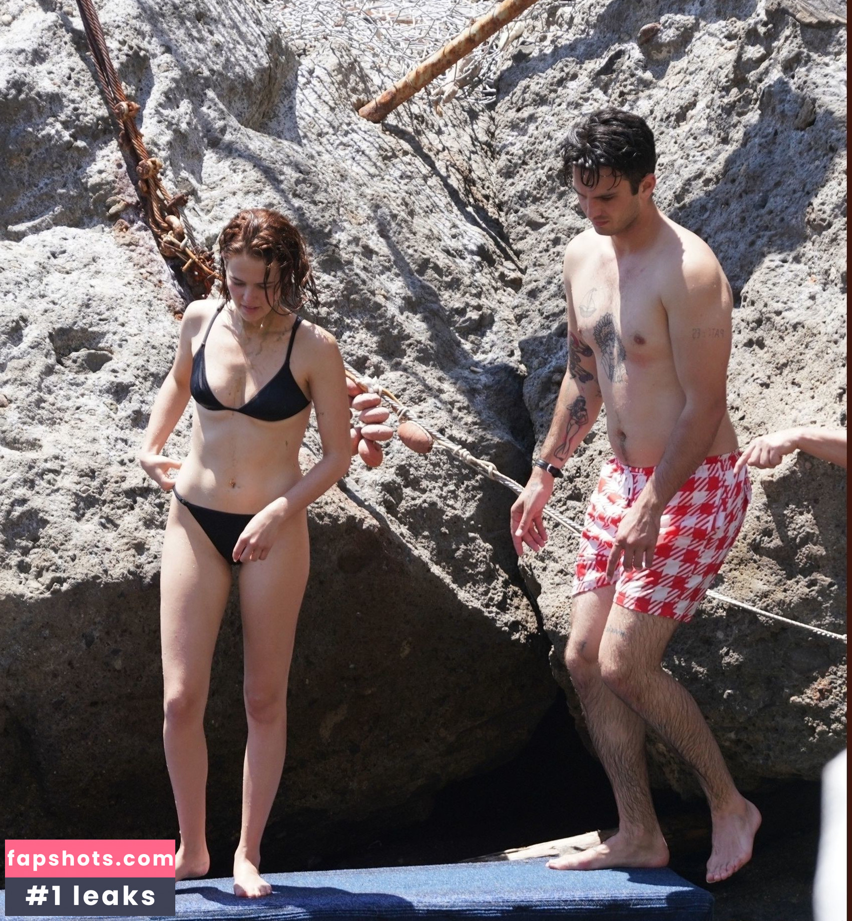 Zoey Deutch Nahé úniky fotek pouze od fanoušků #296 - Fapshots