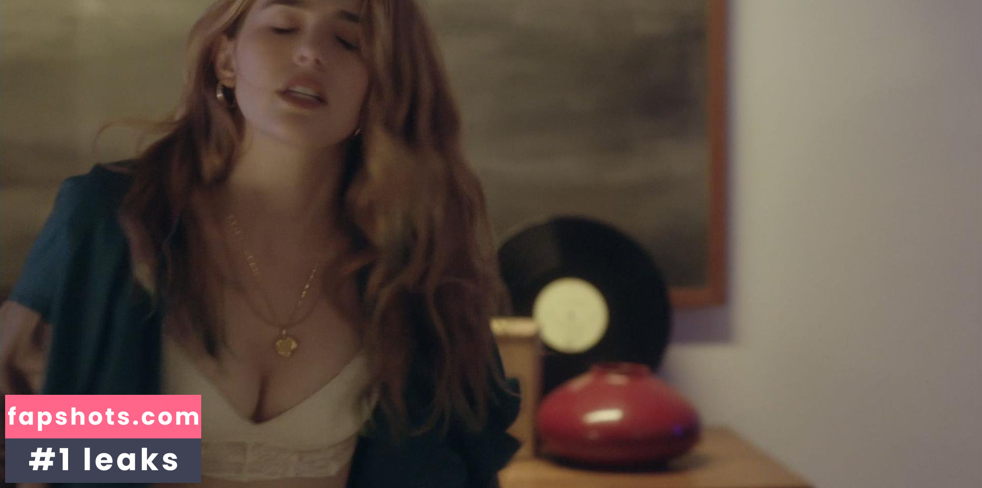 Zoey Deutch Nahé úniky fotek pouze od fanoušků #301 - Fapshots