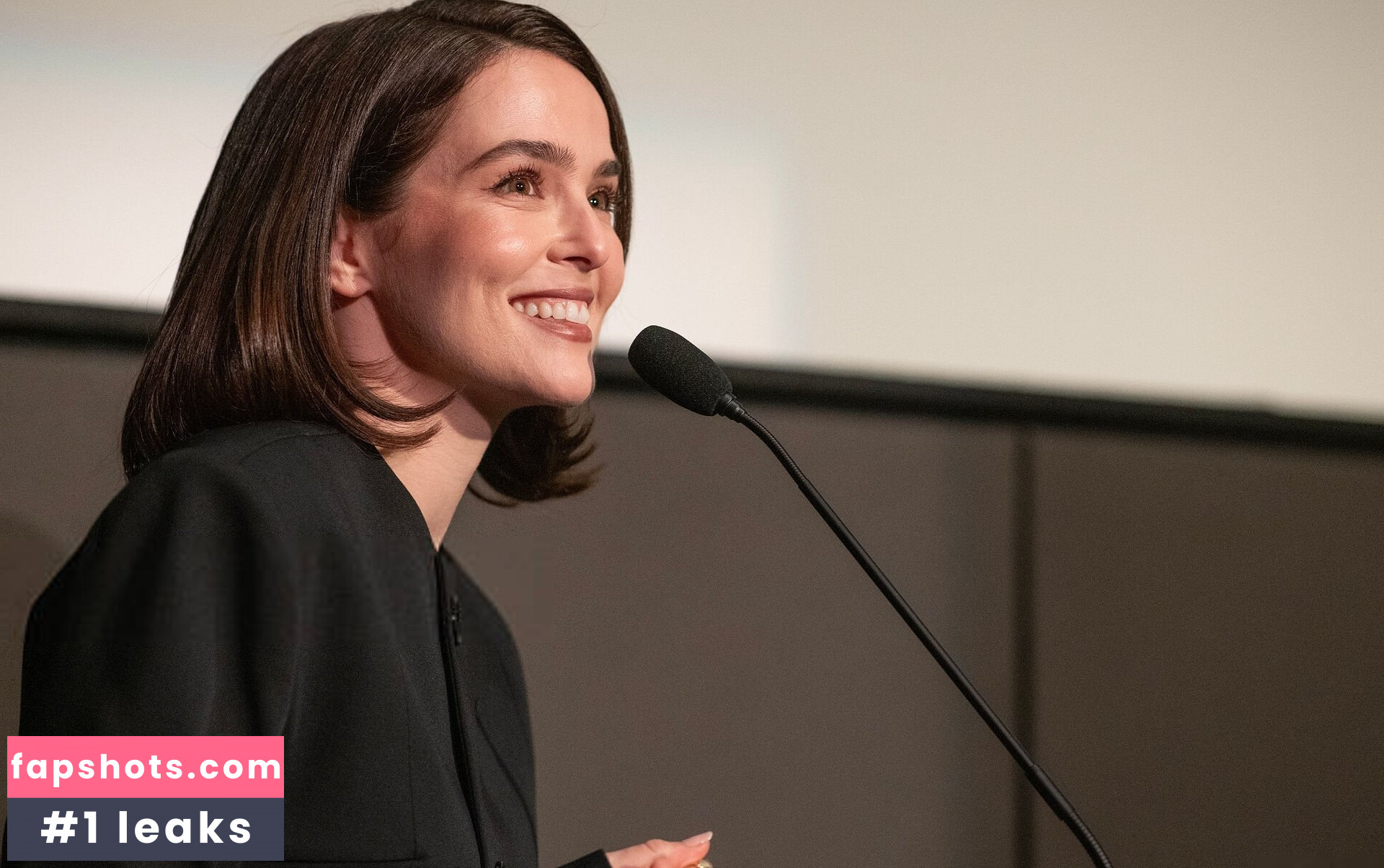 Zoey Deutch Nahé úniky fotek pouze od fanoušků #34 - Fapshots