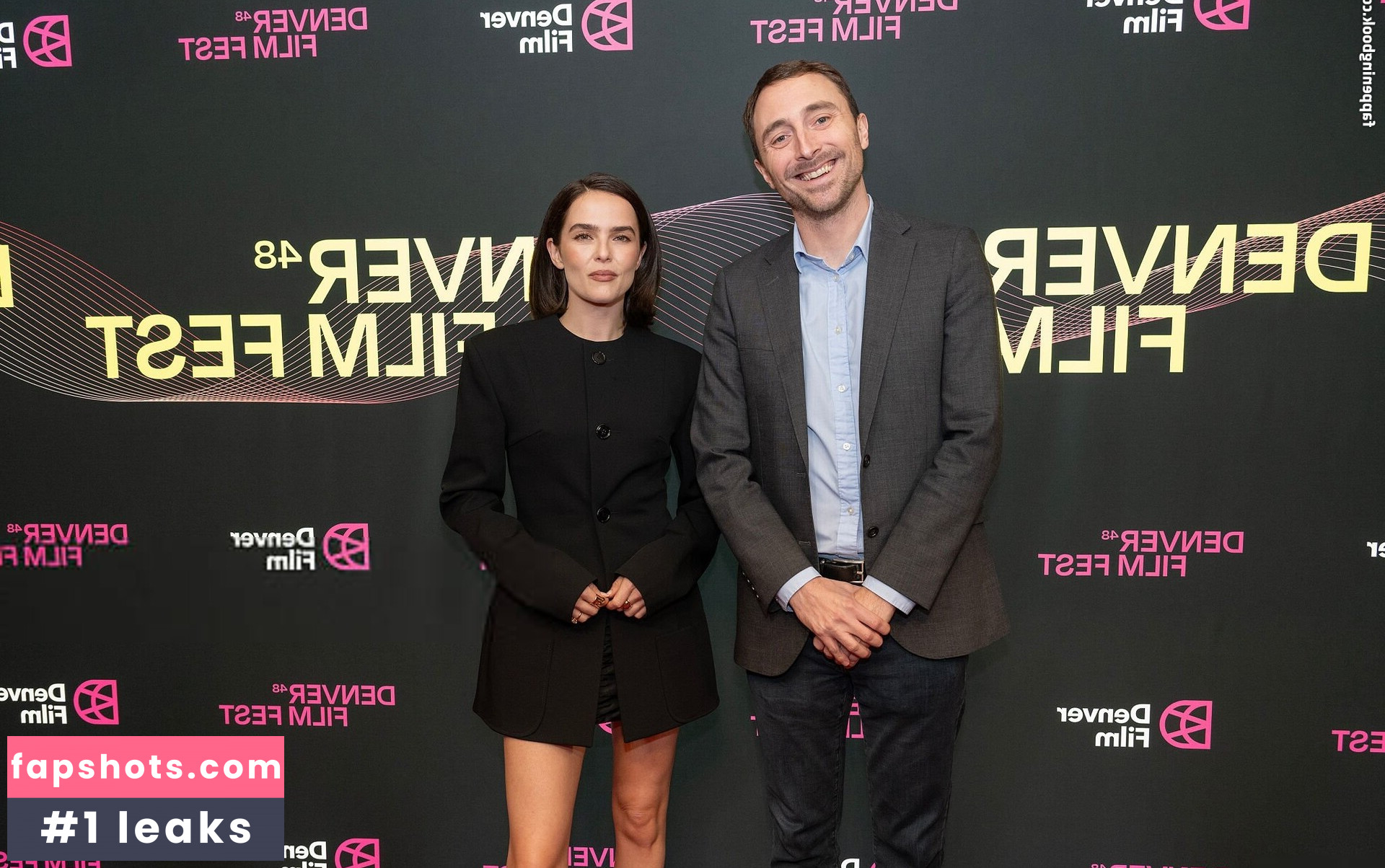 Zoey Deutch Nahé úniky fotek pouze od fanoušků #38 - Fapshots