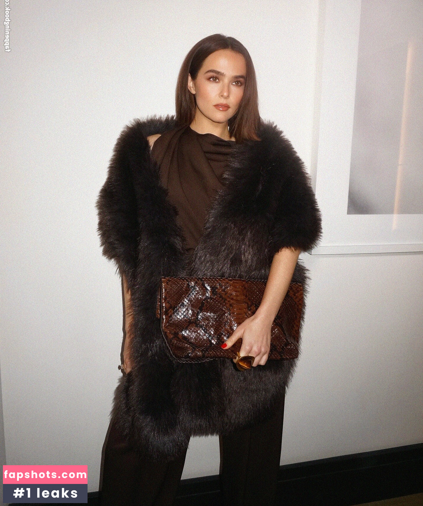 Zoey Deutch Nahé úniky fotek pouze od fanoušků #75 - Fapshots