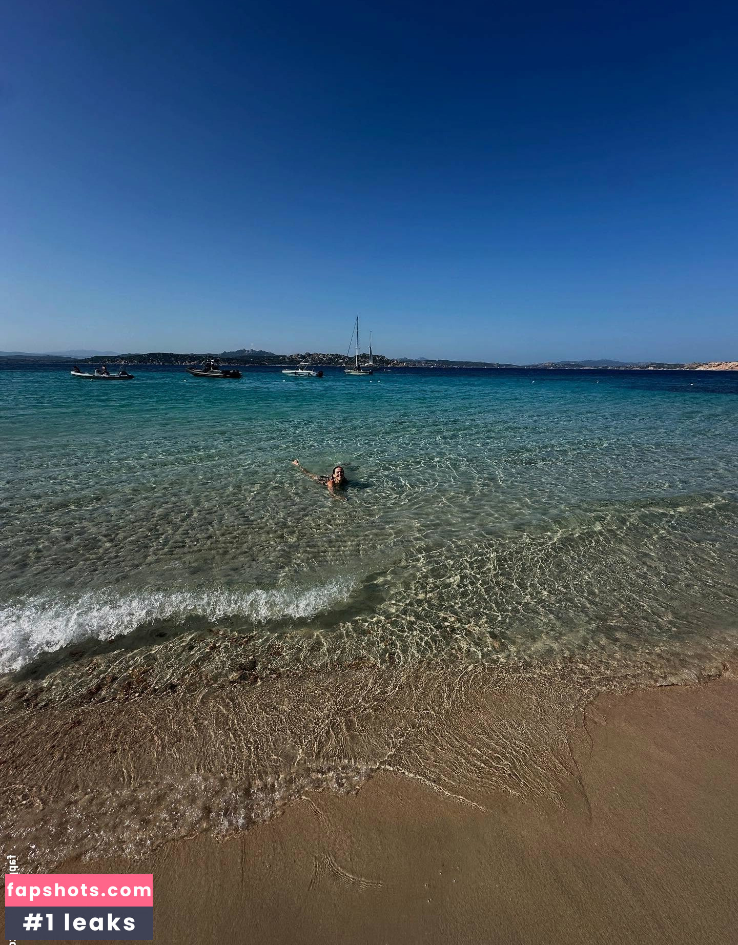 Zoey Deutch Nahé úniky fotek pouze od fanoušků #78 - Fapshots