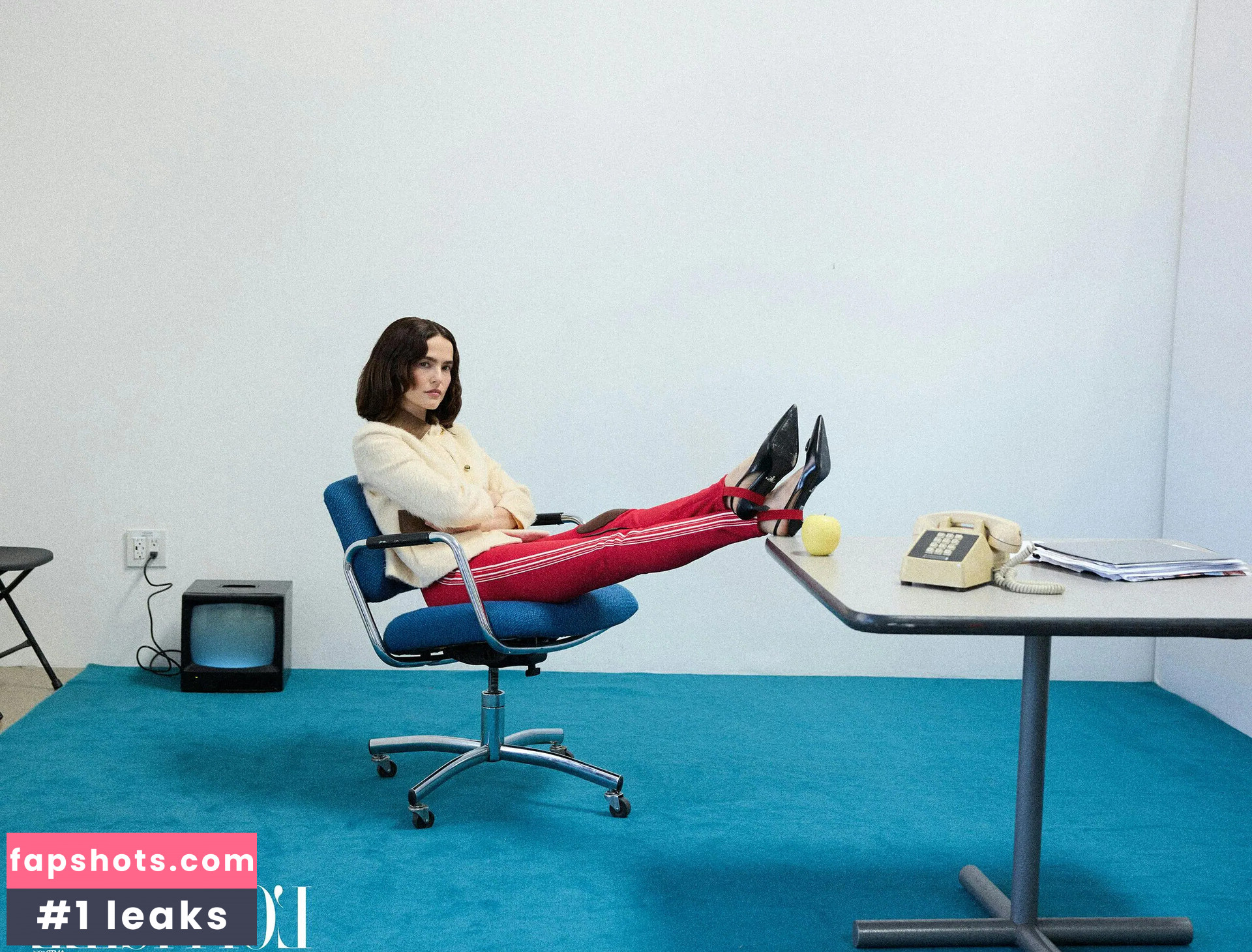 Zoey Deutch Nahé úniky fotek pouze od fanoušků #9 - Fapshots