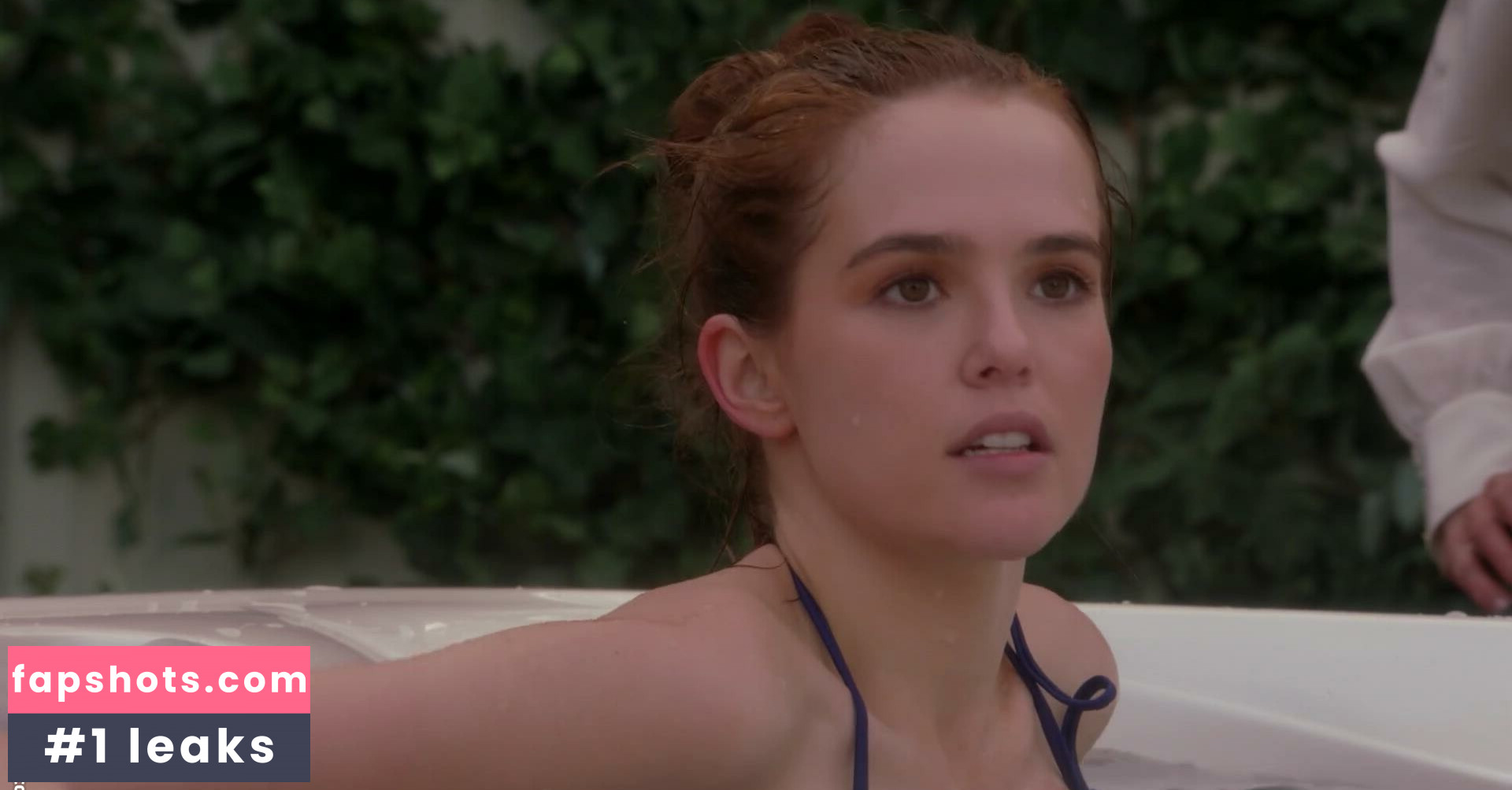 Zoey Deutch Nahé úniky fotek pouze od fanoušků #89 - Fapshots