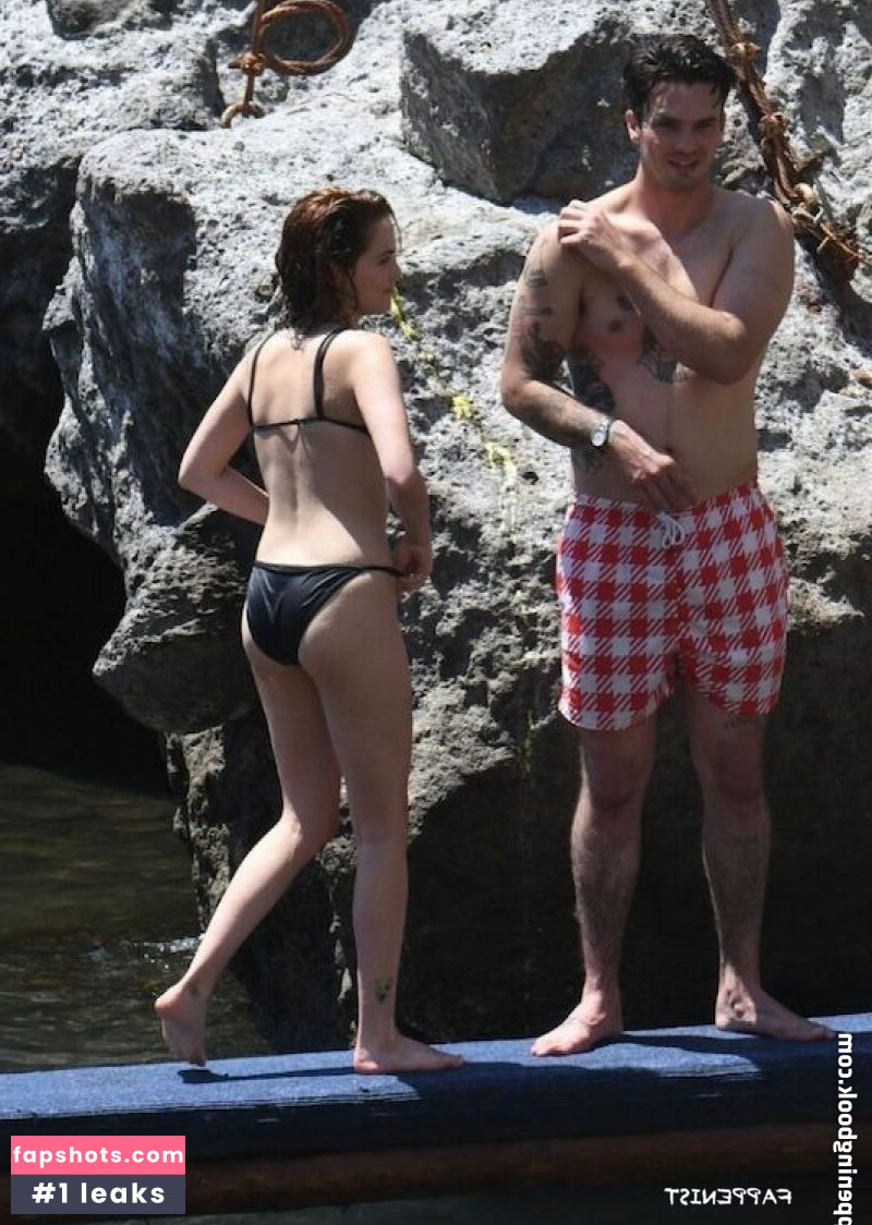 Zoey Deutch Nahé úniky fotek pouze od fanoušků #90 - Fapshots