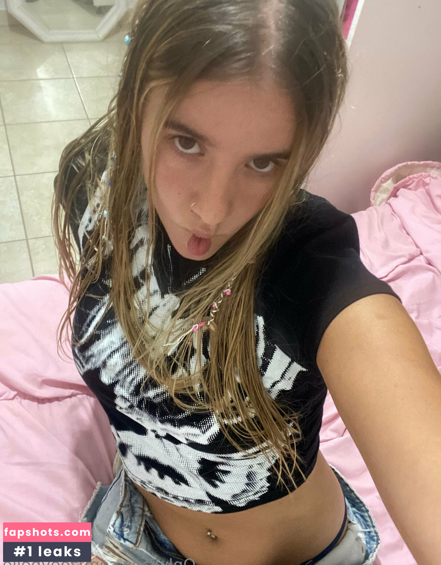 zoeybelle gallery photo #7