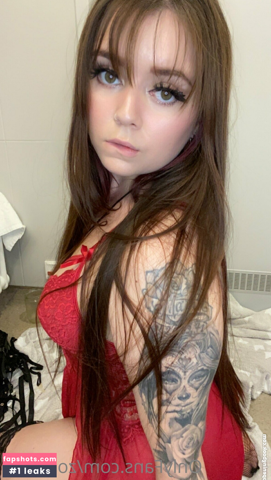 zoeyegirl nude babe gallery