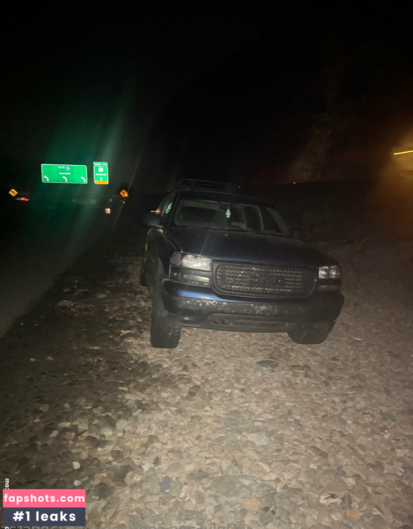 zoeyportlandstar gallery photo #17