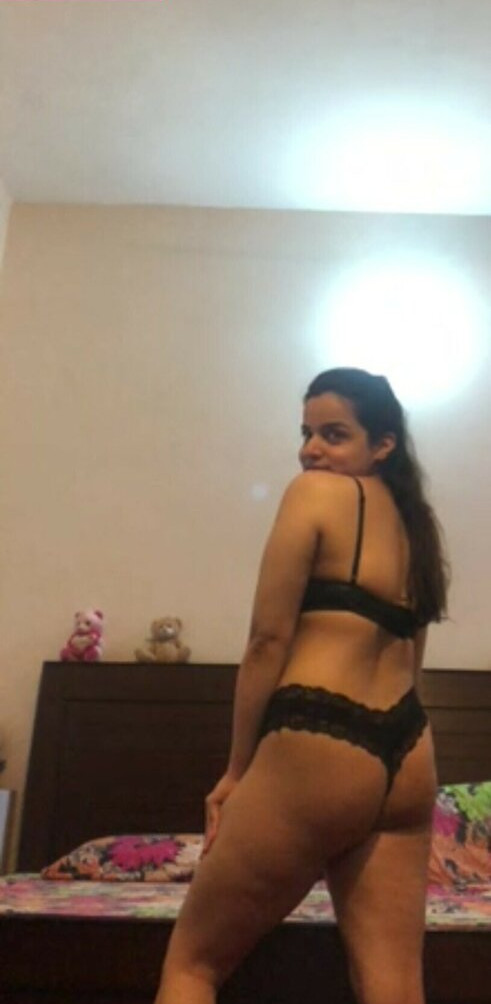 zoha-javed Nude Leaks OnlyFans - Fapshots