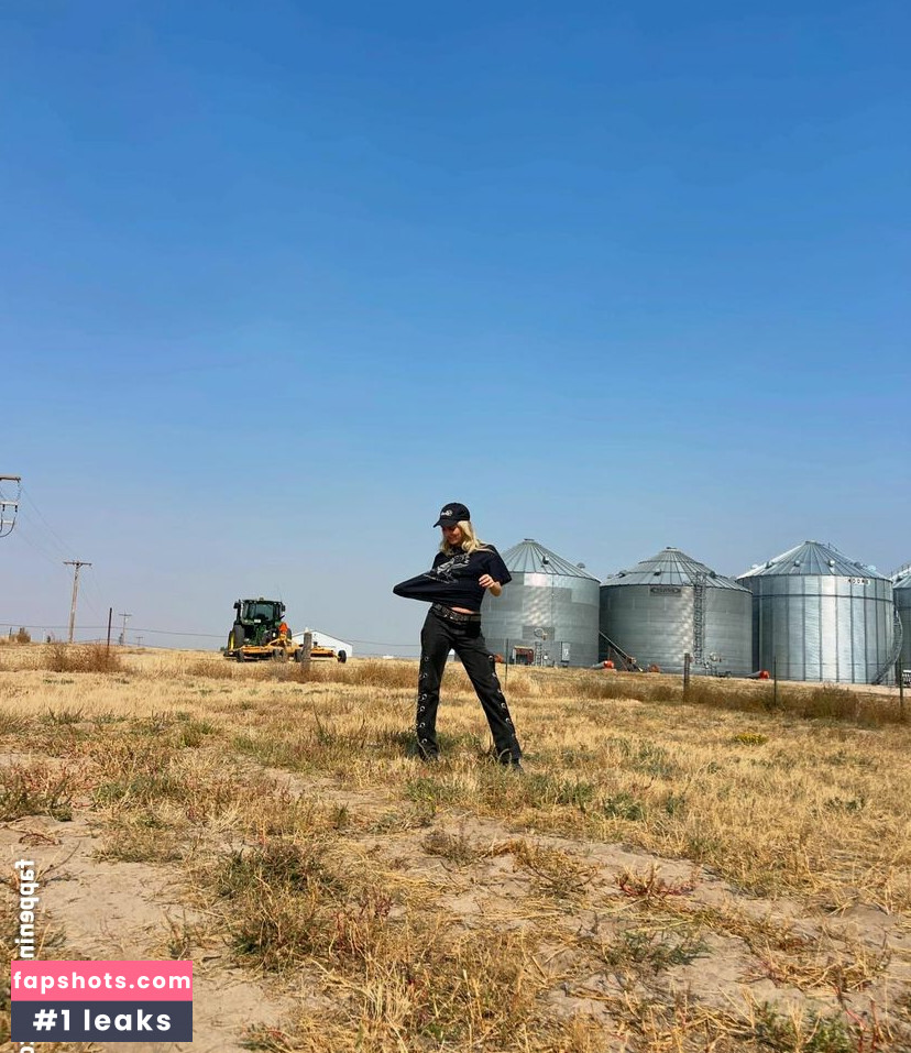 Zolita gallery photo #2