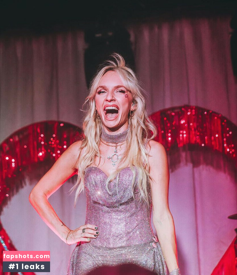 Zolita gallery photo #36