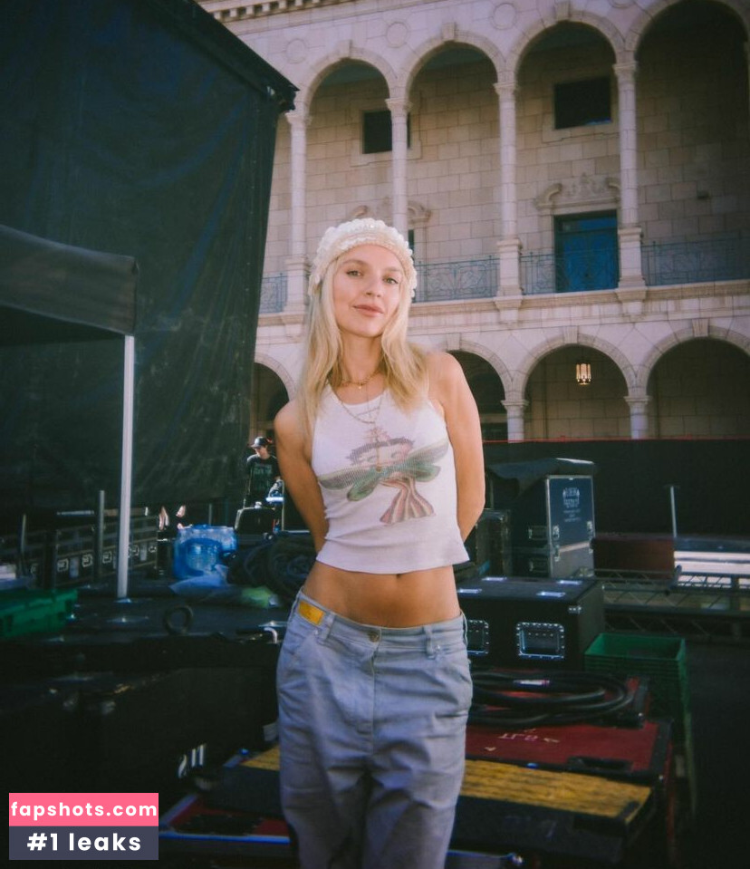 Zolita gallery photo #5