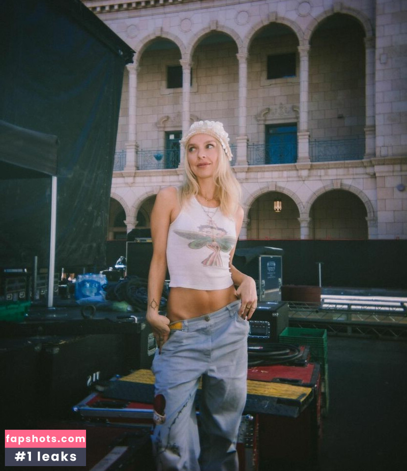 Zolita gallery photo #6