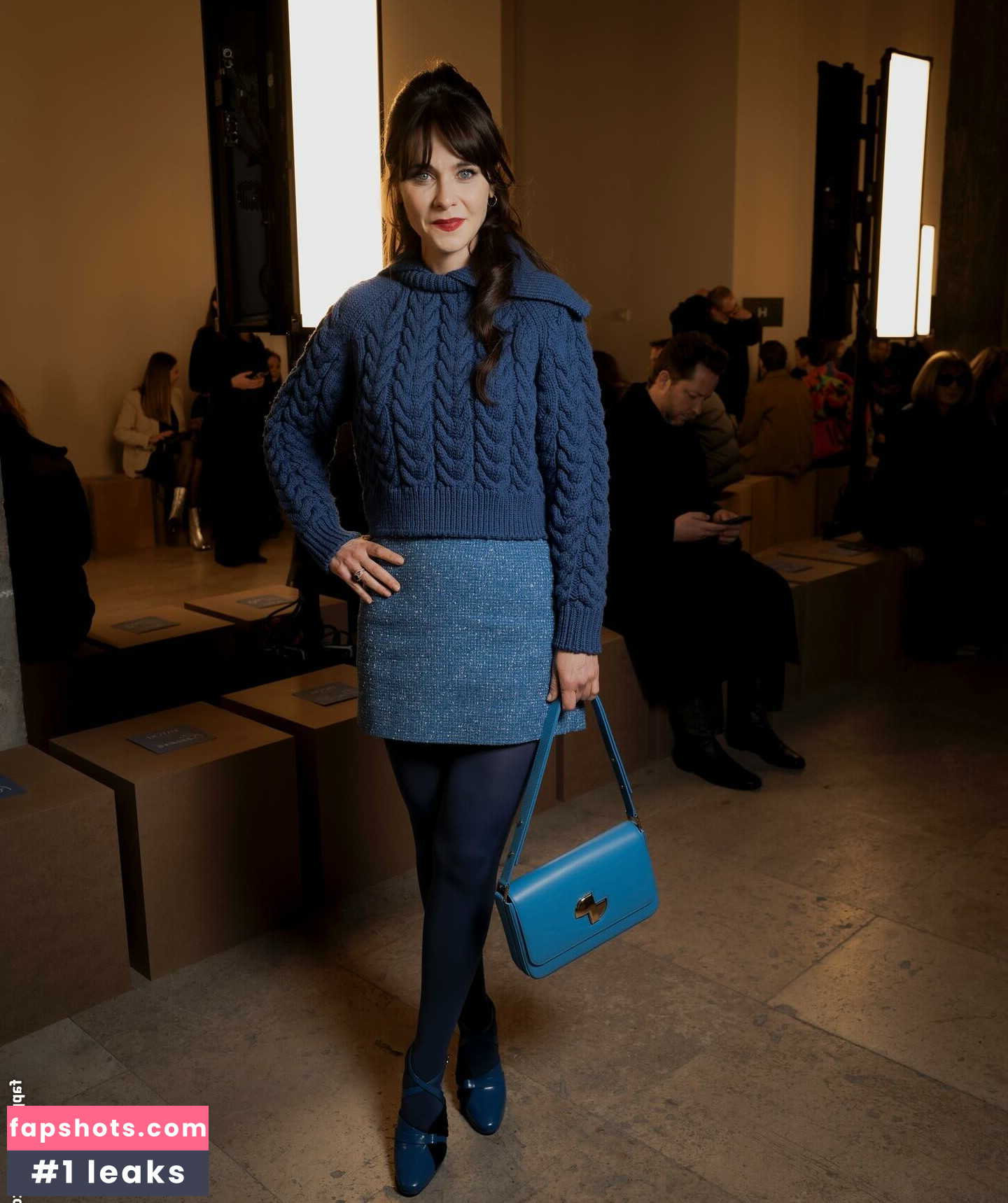 Zooey Deschanel gallery photo #29