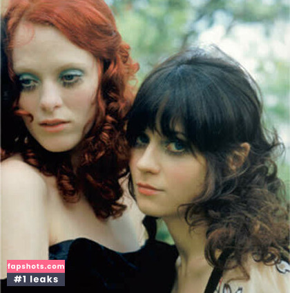 Zooey Deschanel gallery photo #47