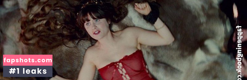 Zooey Deschanel gallery photo #63