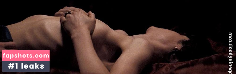 Zooey Deschanel gallery photo #77