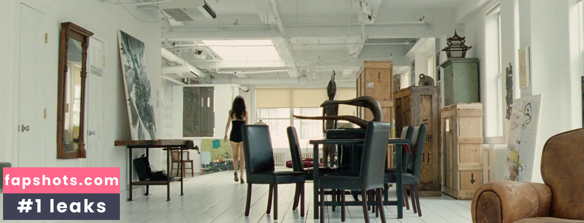 Zooey Deschanel gallery photo #100