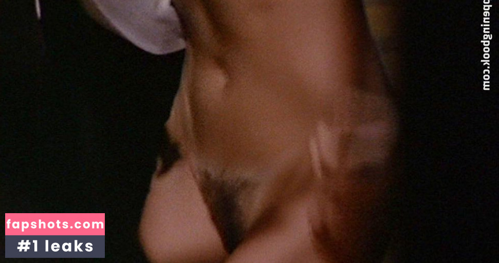 Zora Kerova gallery photo #7