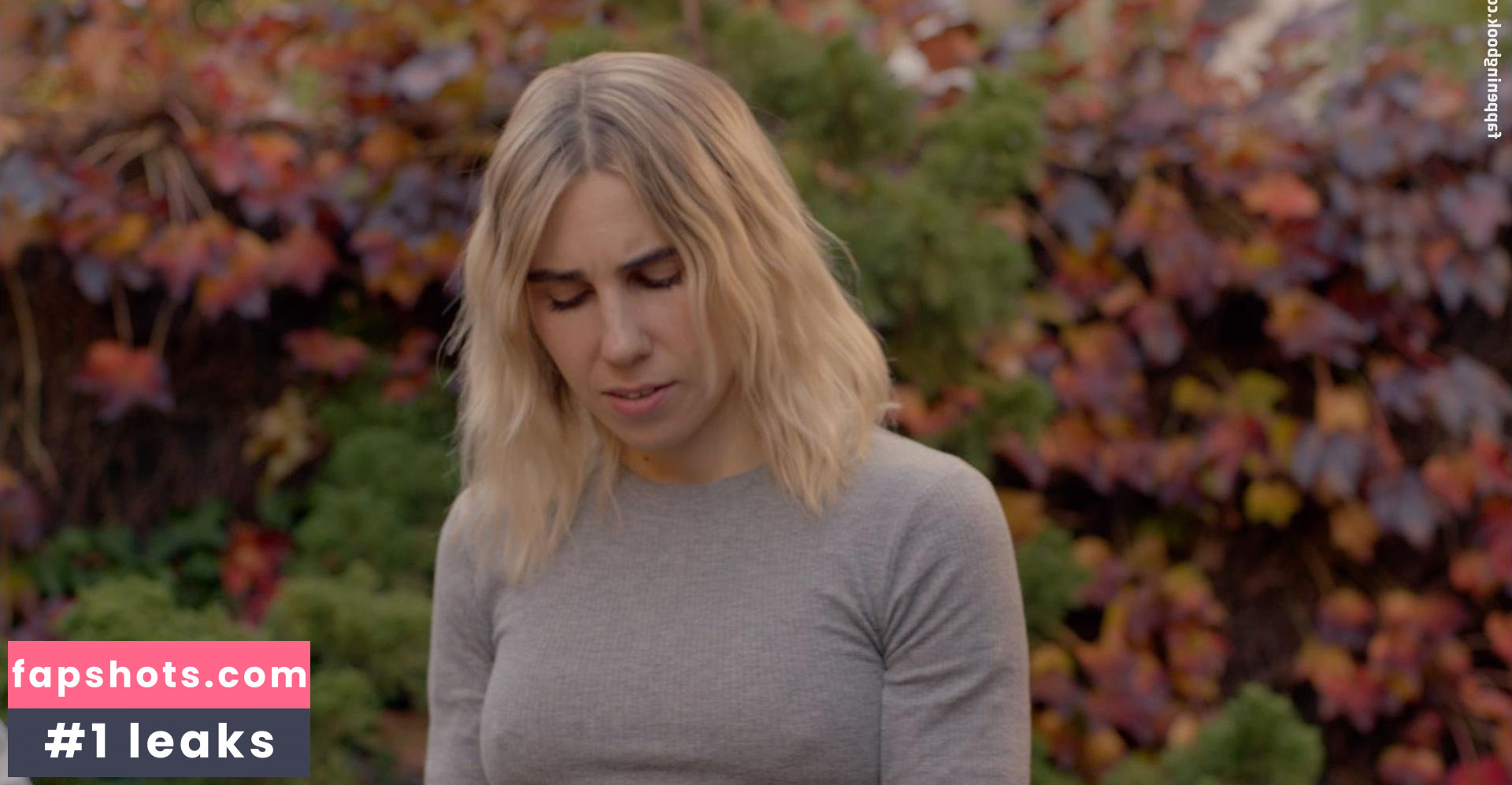 Zosia Mamet gallery photo #2