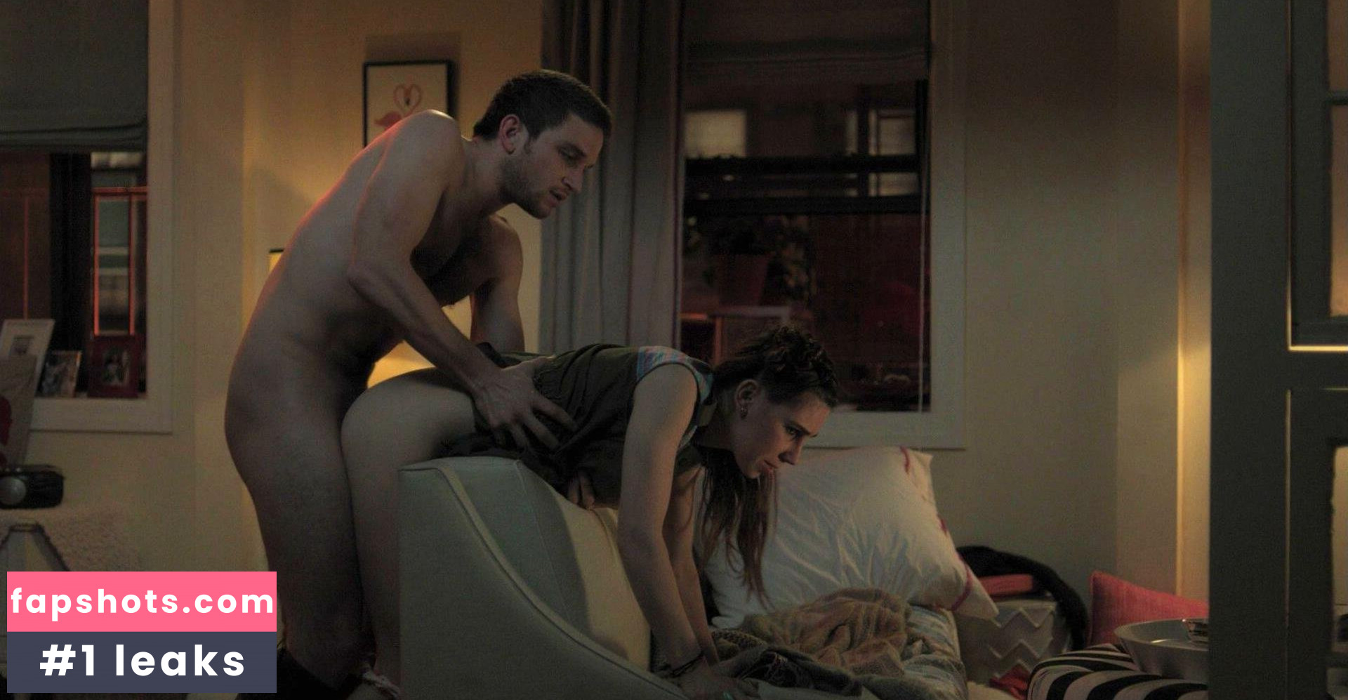 Zosia Mamet gallery photo #12