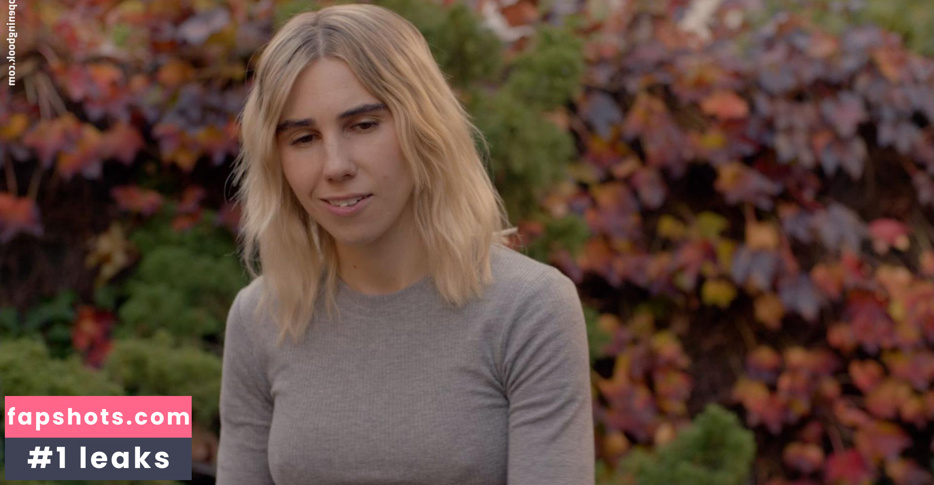 Zosia Mamet gallery photo #3