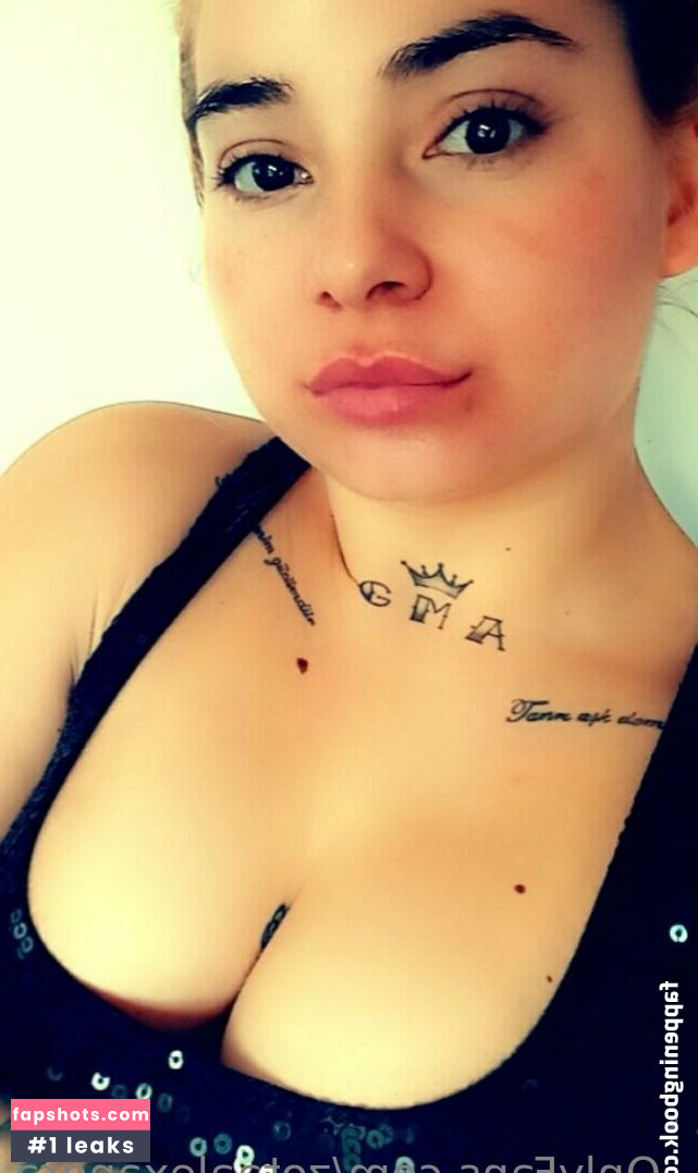 zotaalexandra gallery photo #24