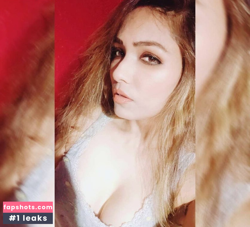 Zoya Rathore Nude Leaks OnlyFans Photos #14 - LeakJerk