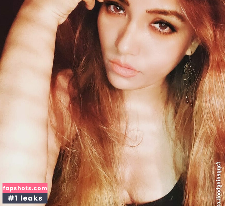 Zoya Rathore Nude Leaks OnlyFans Photos #9 - LeakJerk