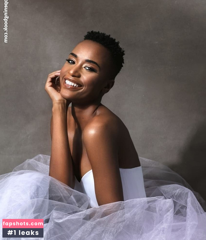 Zozibini Tunzi gallery photo #14