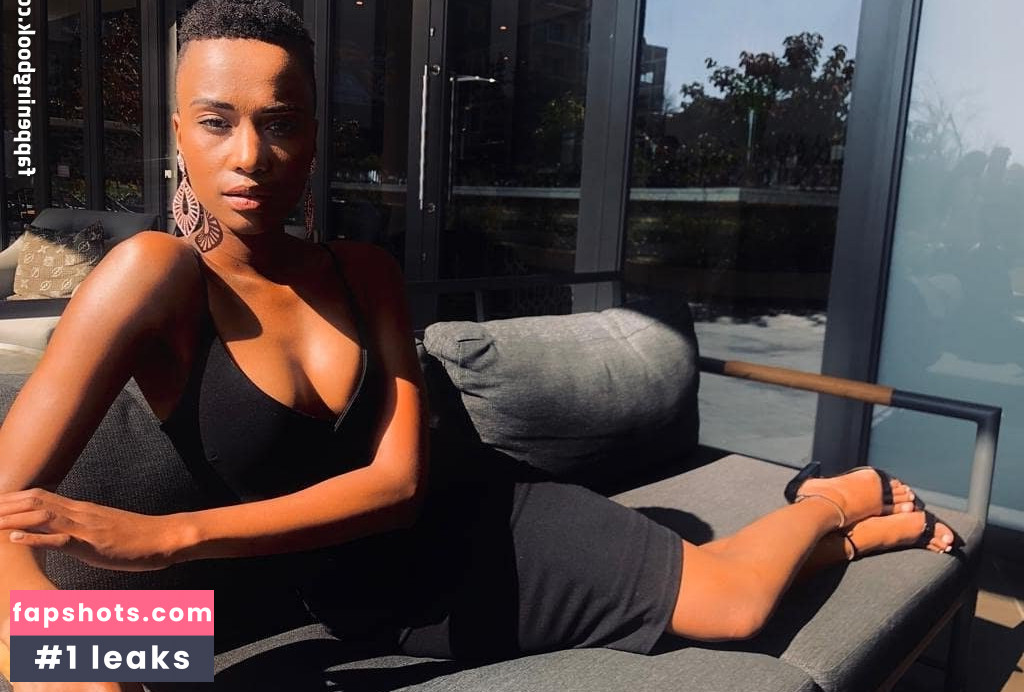 Zozibini Tunzi gallery photo #19