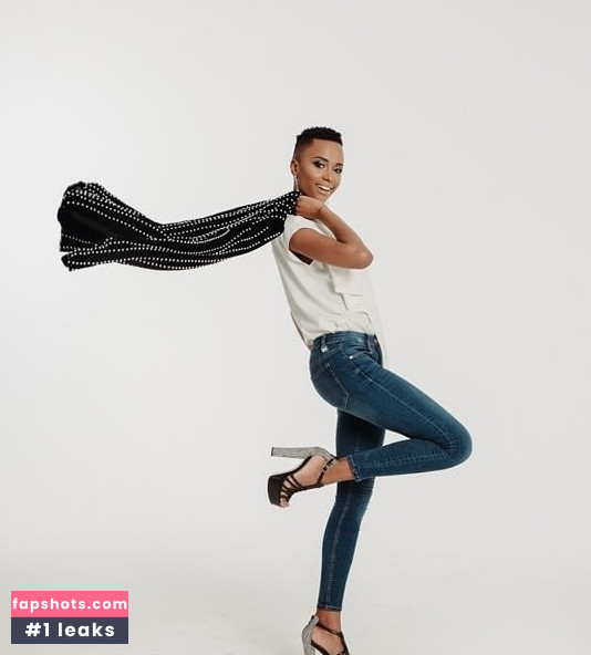 Zozibini Tunzi gallery photo #3