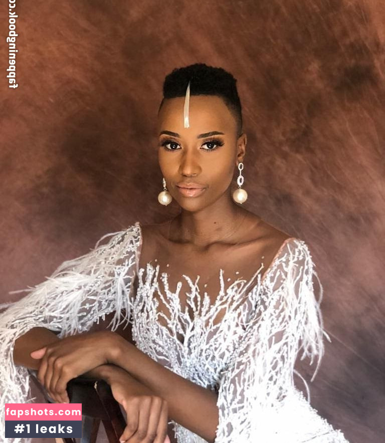 Zozibini Tunzi gallery photo #23