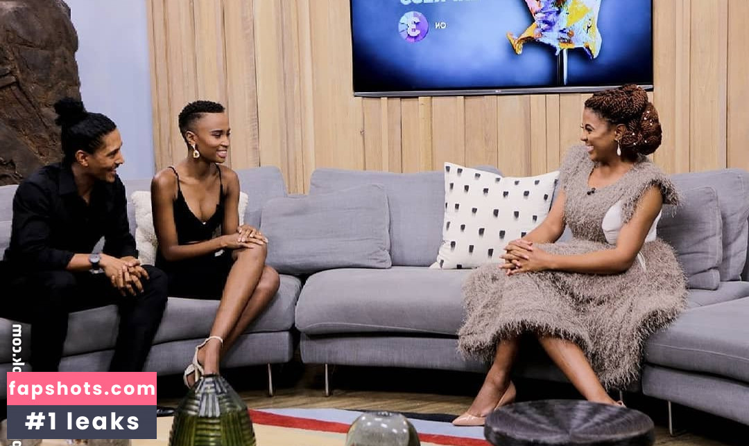 Zozibini Tunzi gallery photo #37