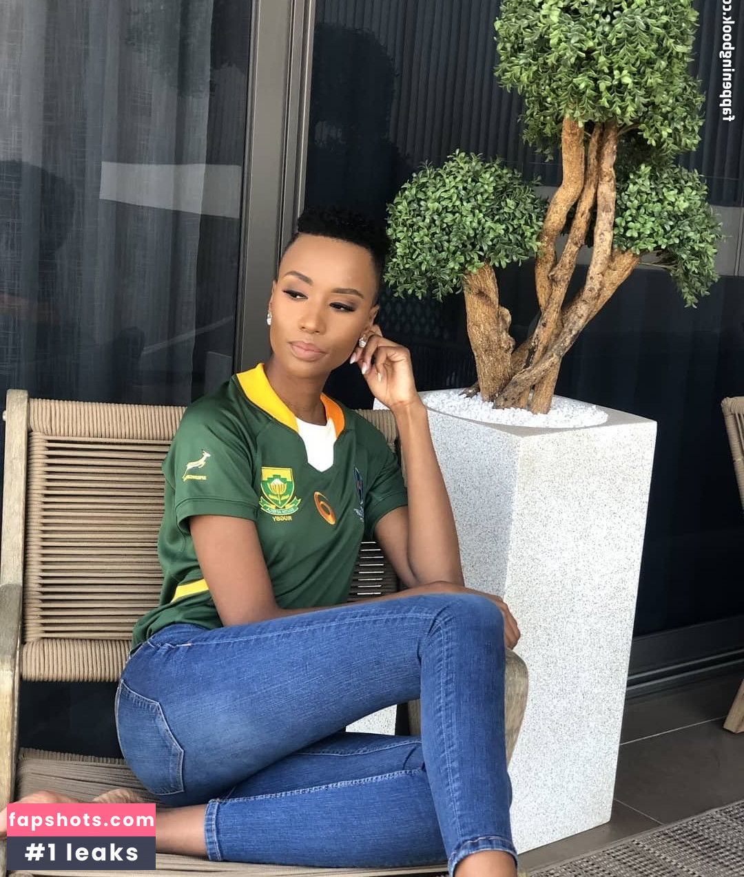 Zozibini Tunzi gallery photo #85