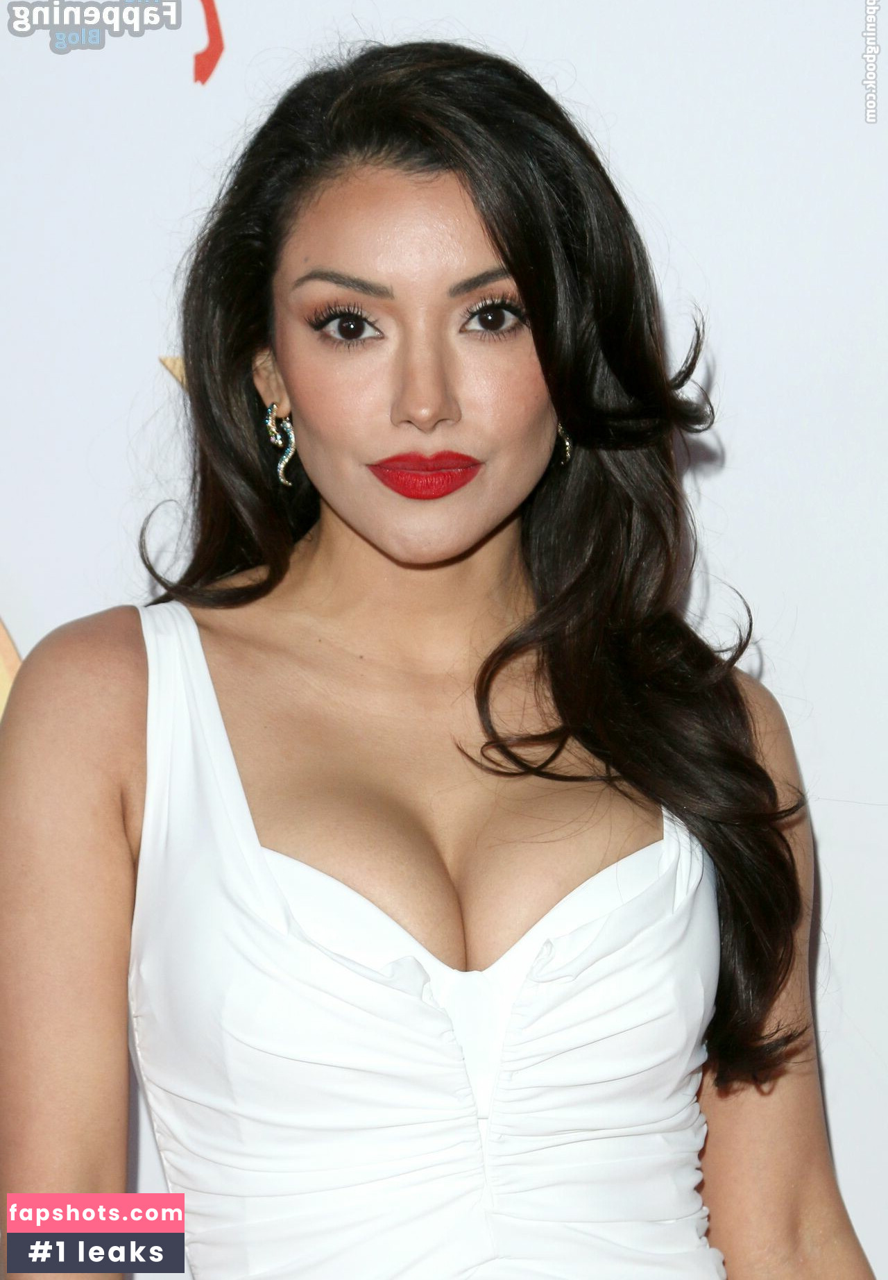 Zuleyka Silver gallery photo #8