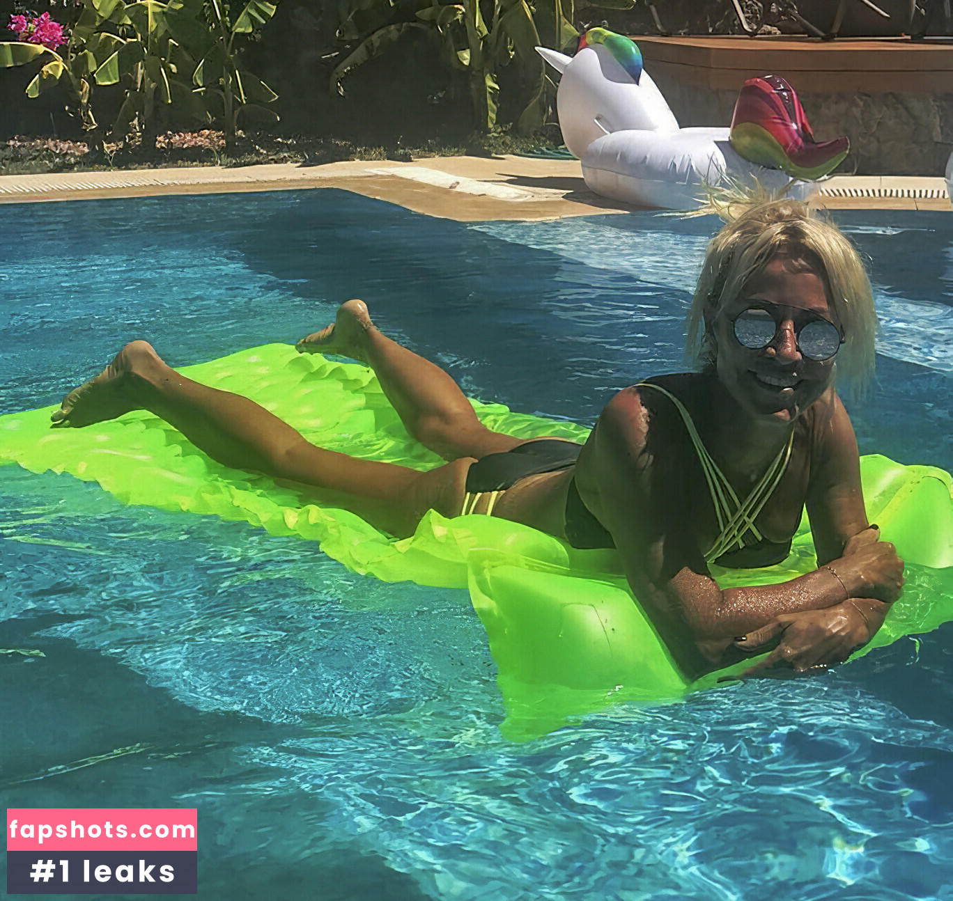 Zümrüt Nural Dorman gallery photo #13