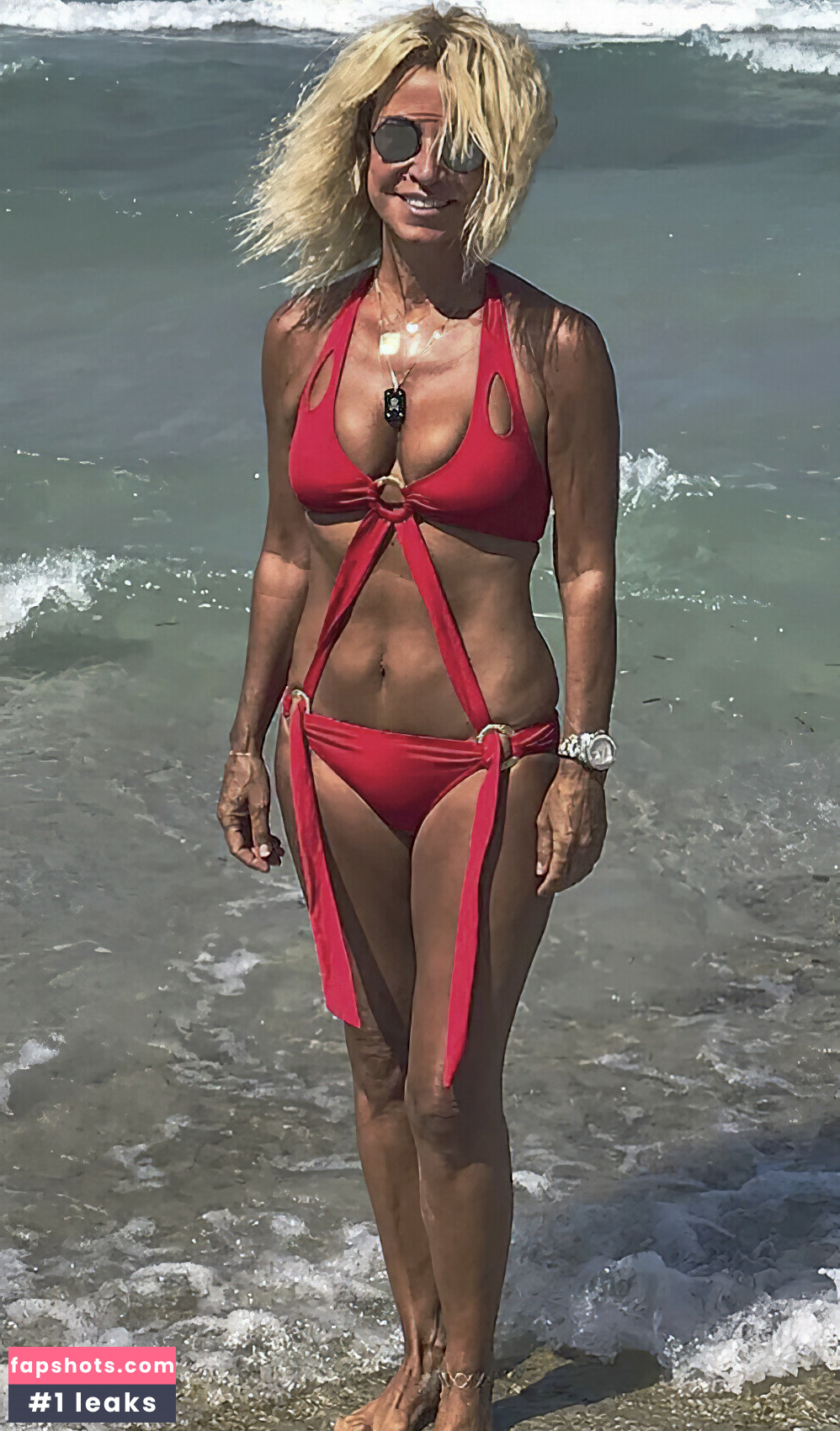 Zümrüt Nural Dorman gallery photo #14