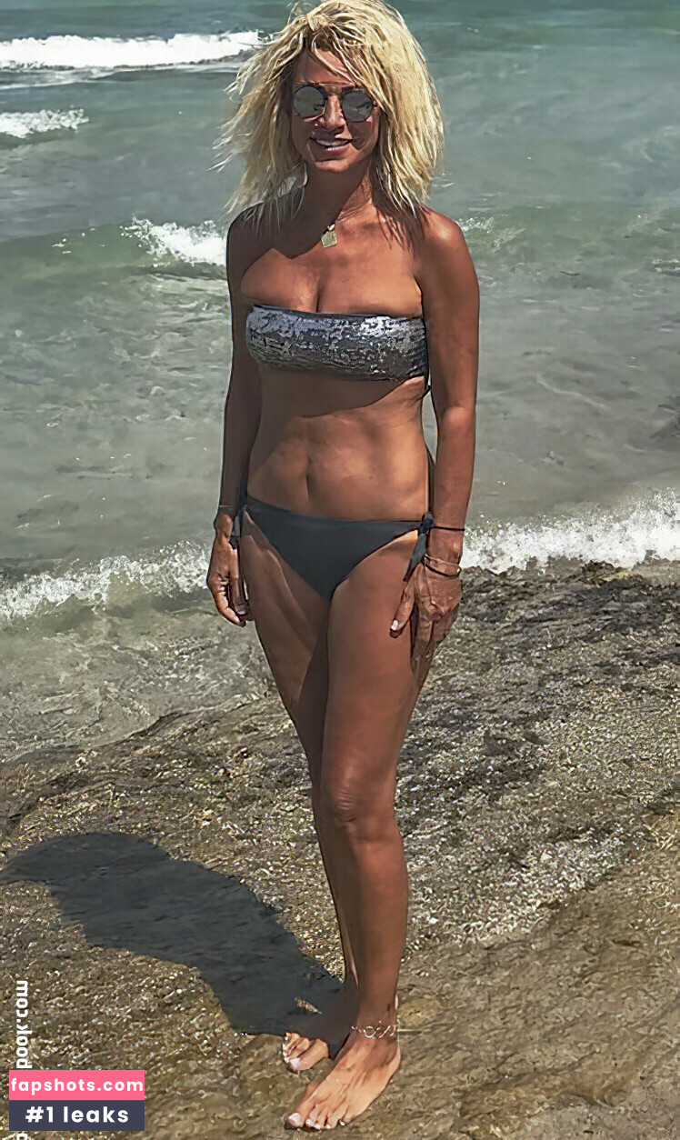 Zümrüt Nural Dorman gallery photo #7