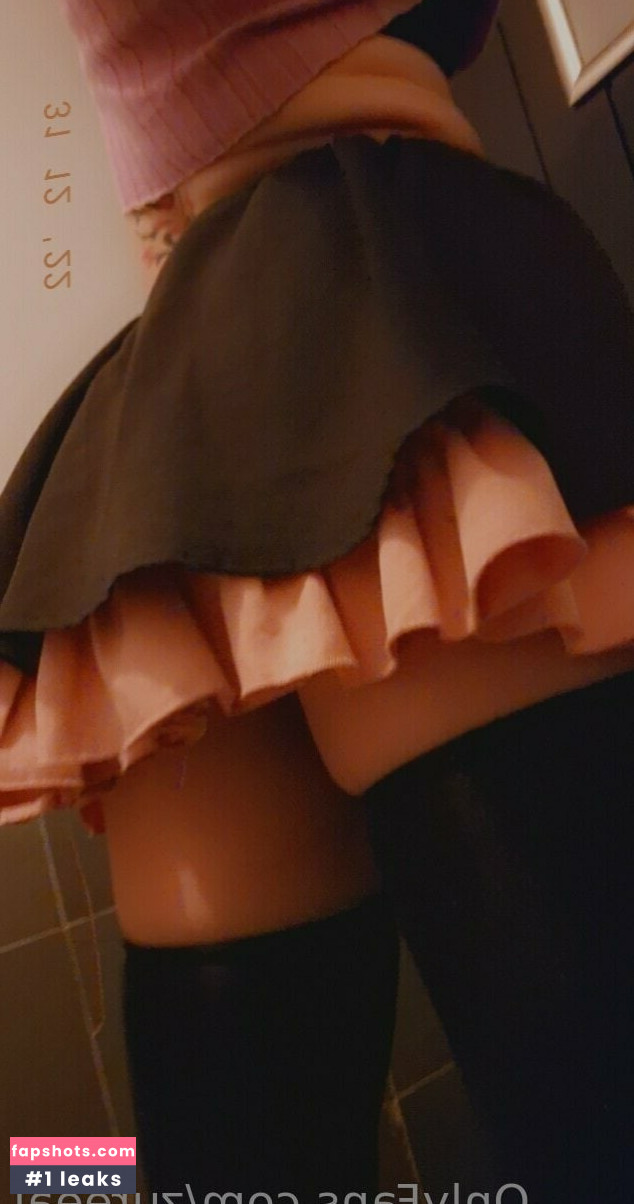 Zureeal gallery photo #131