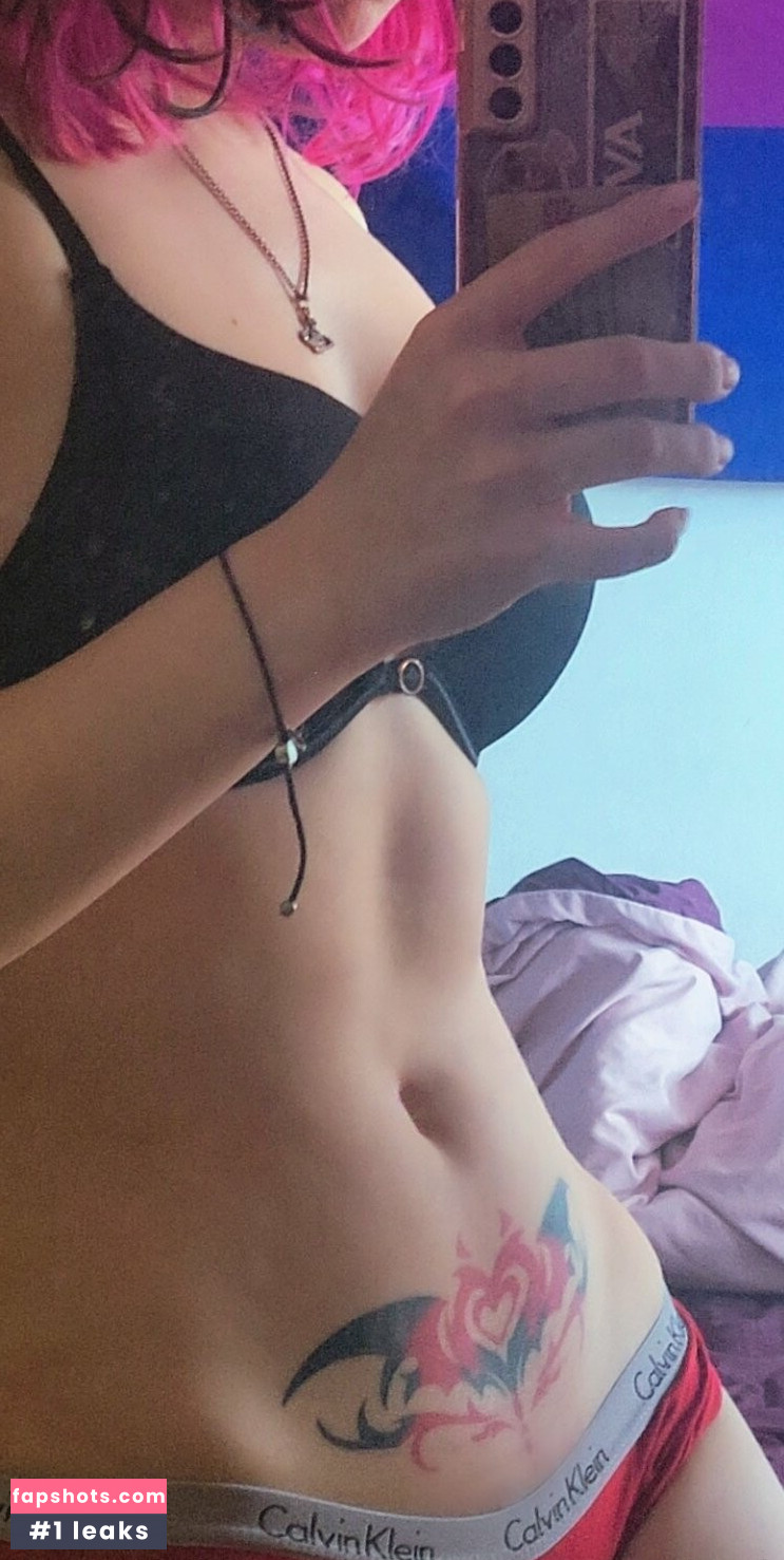 Zureeal gallery photo #164